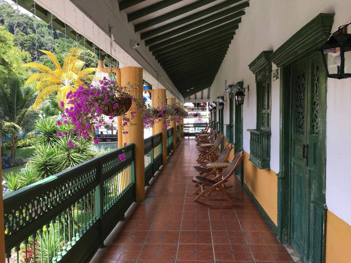 Hotel Aguatur Cocorná Exterior foto